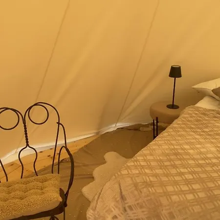 Tipi Au Domaine De L Atlas En Pleine Nature Lyxtält Glanville